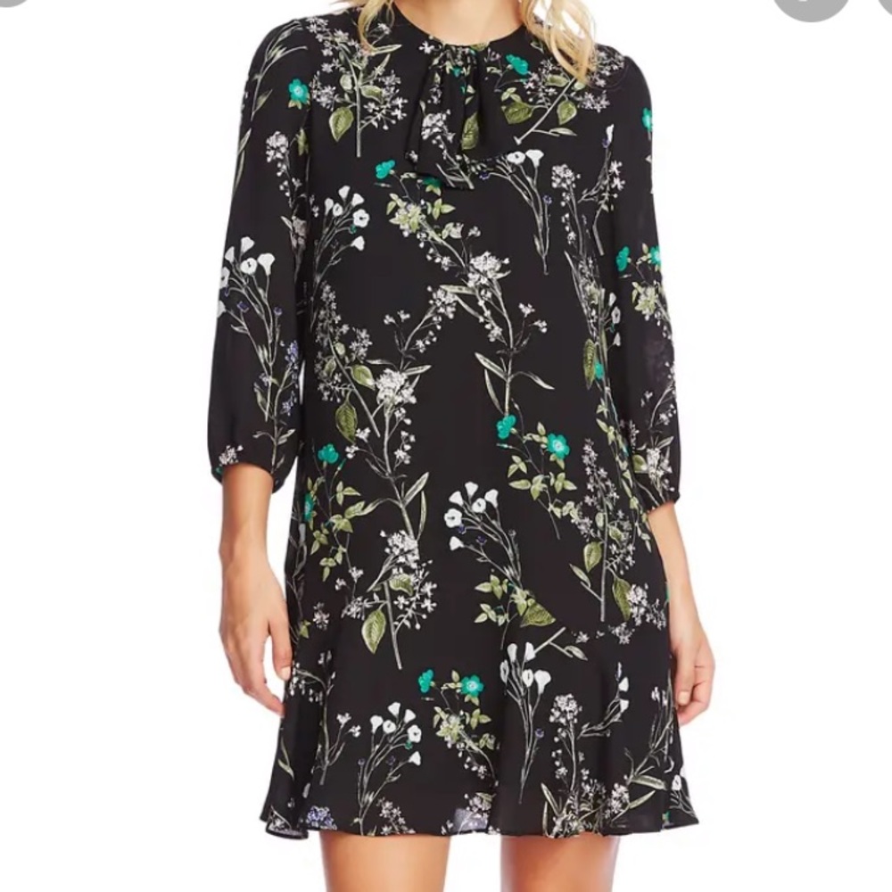 Cece Women's Winter Botanical Shift Dress